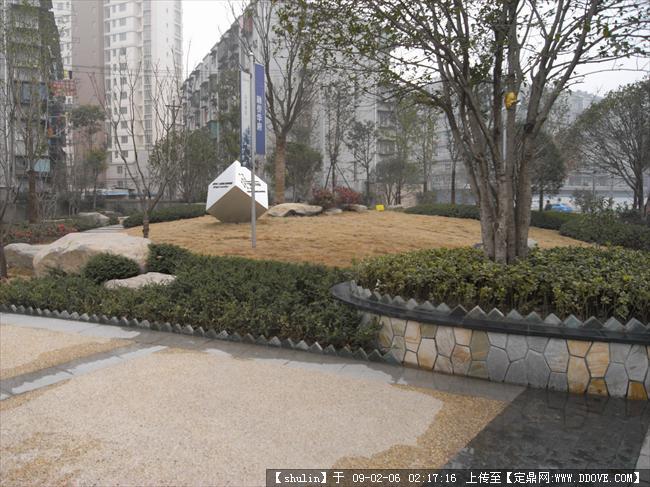 武汉某小区入口广场景观实拍组图